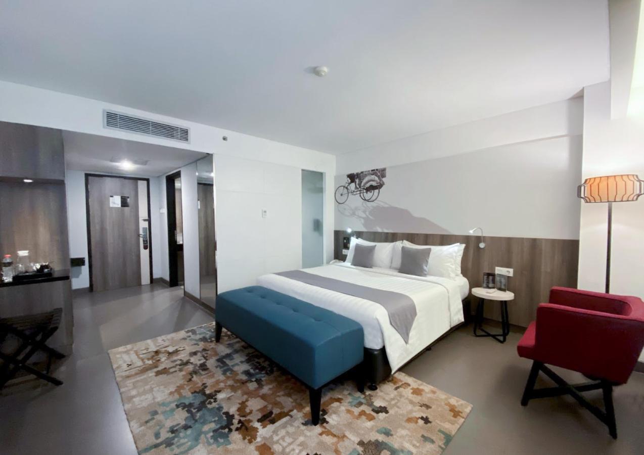 יוגיאקרטה Hotel Neo Malioboro By Aston מראה חיצוני תמונה