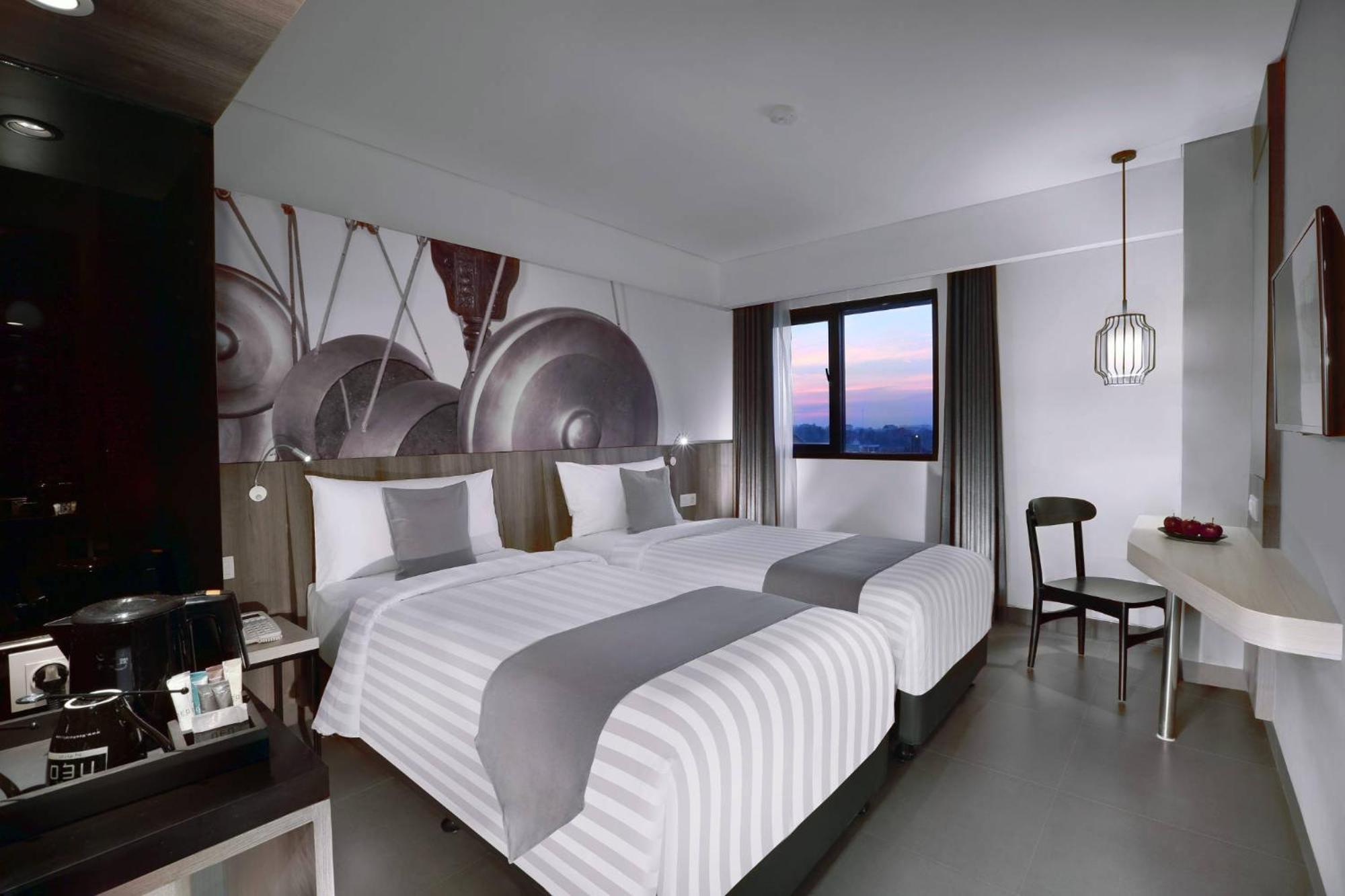 יוגיאקרטה Hotel Neo Malioboro By Aston מראה חיצוני תמונה