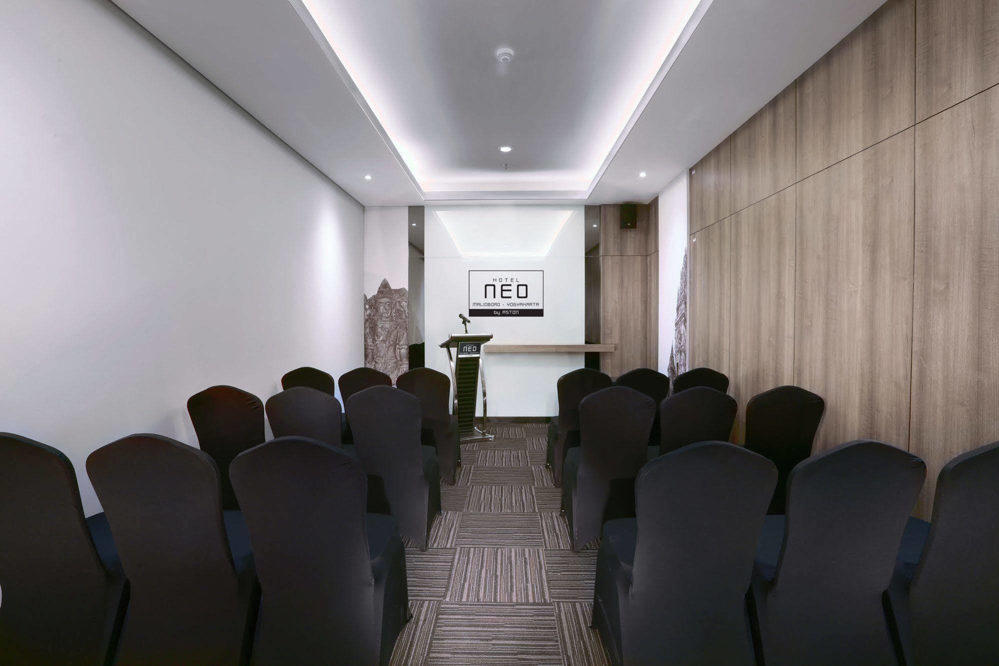 יוגיאקרטה Hotel Neo Malioboro By Aston מראה חיצוני תמונה